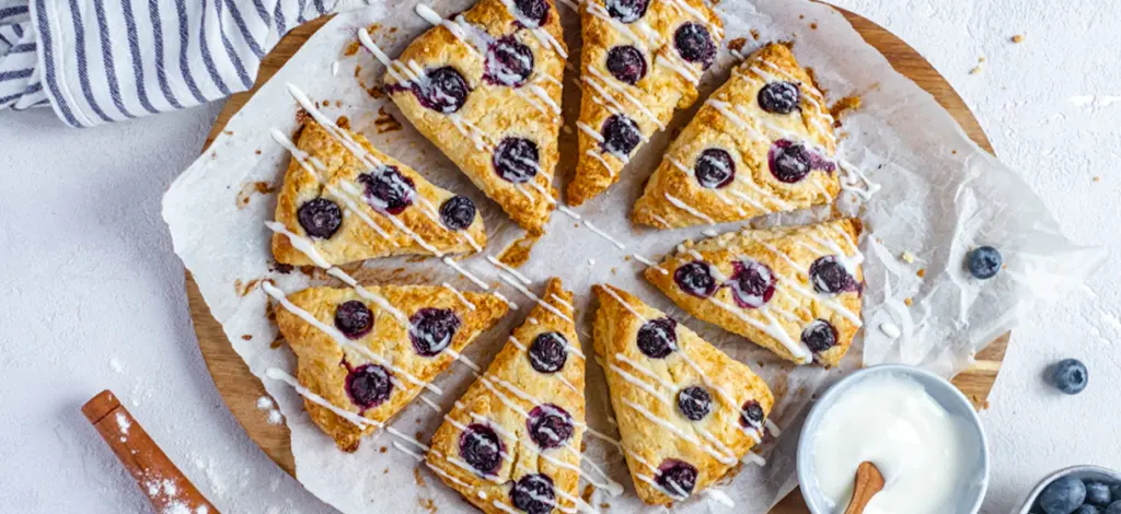 Scones met blauwe bessen