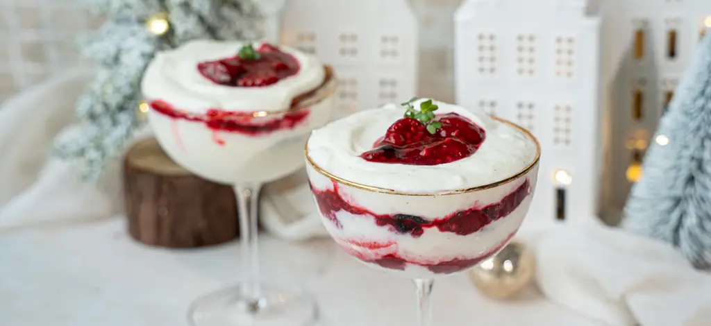 Tiramisu met rode vruchten