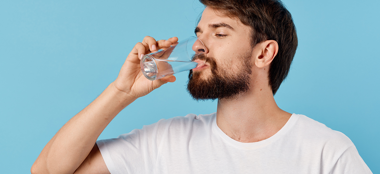 Gevarieerd drinken helpt om meer te drinken